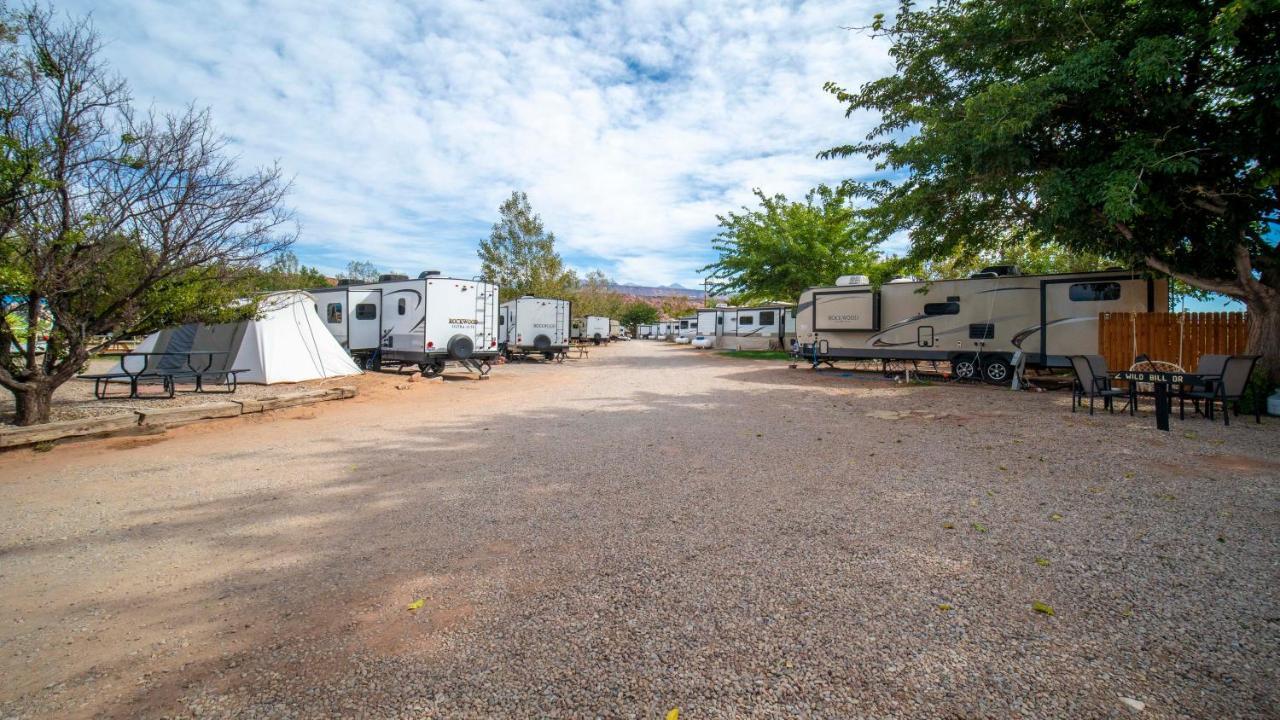 Funstays Glamping Setup Tent In Rv Park #4 Ok-T4 Moab Εξωτερικό φωτογραφία